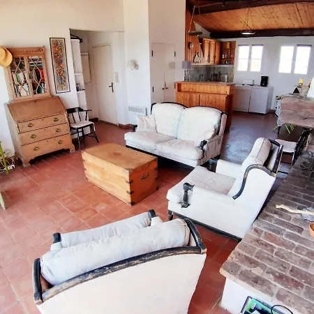 Apartment Grand D'origine, Vue Mer, Bord De Plage