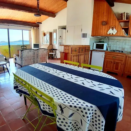 Grand D'origine, Vue Mer, Bord De Plage Grimaud